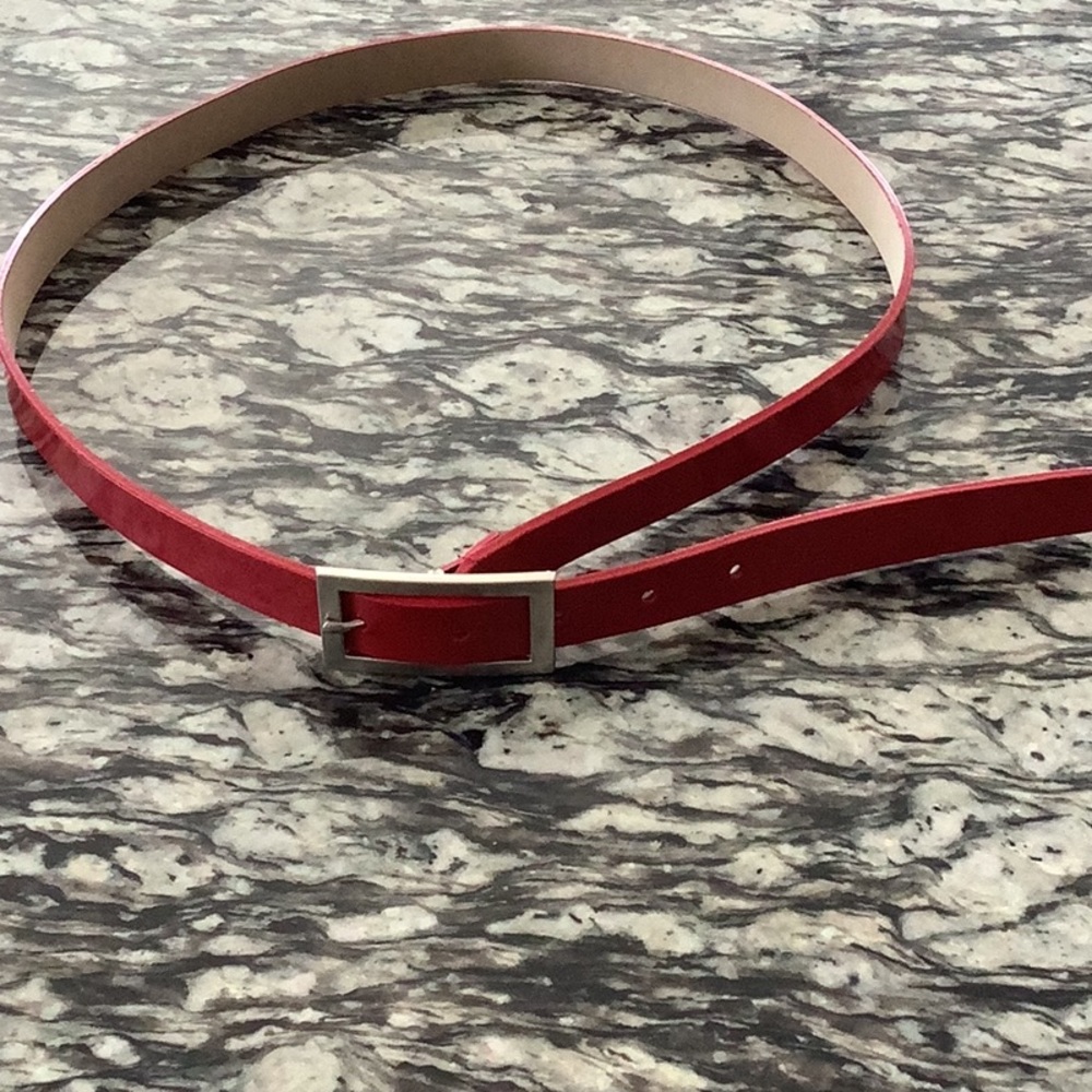 Red Women’s belt, size L